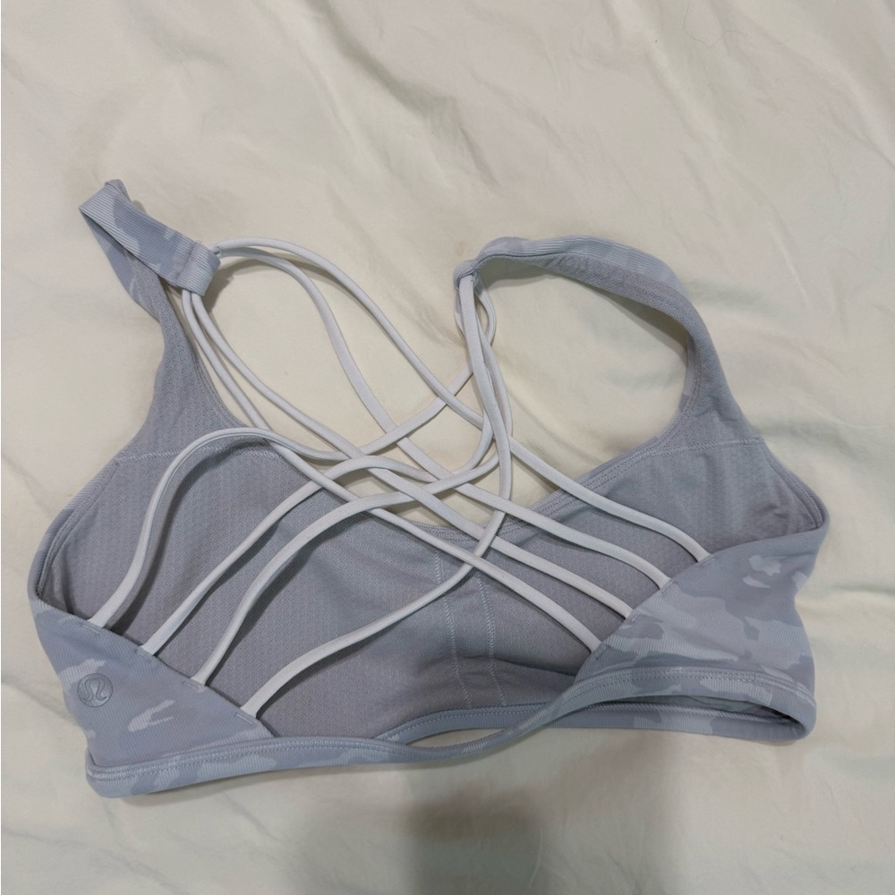 Lululemon Athletica Light Gray Strappy Sports Bra